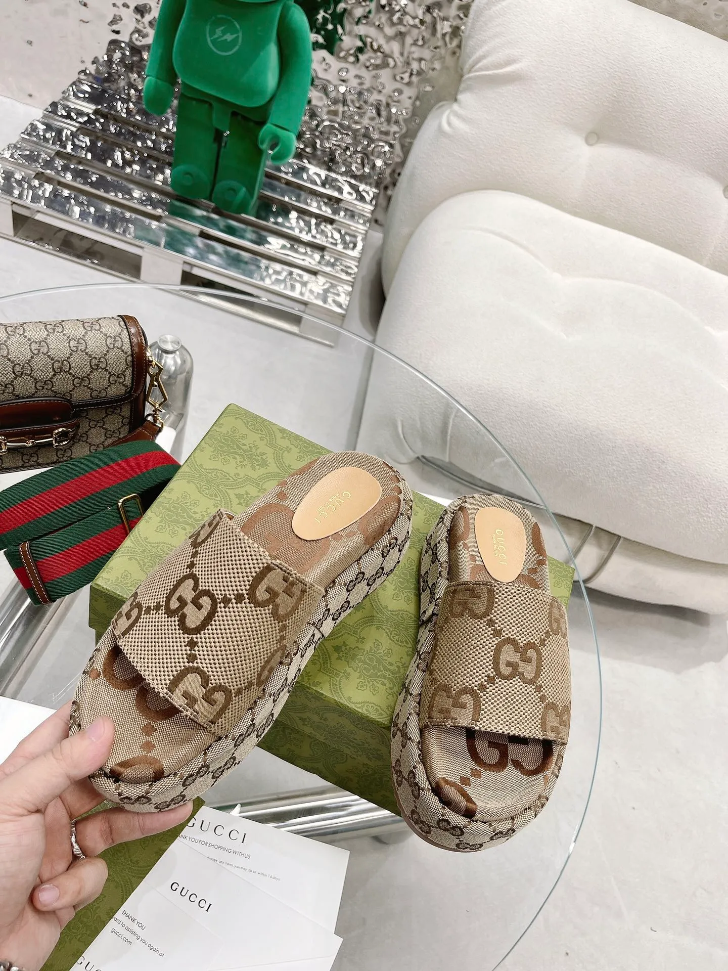 👟👟Ex-factory price 360👟👟 Women's Shoe Factory Spring and Summer Super Double GG Series High Water Platform Sandals😻😻 This sandal is made of classic GG canvas, with a wide strap and a rubber sole shape to create an excellent shoe design. The GG logo began to be used in the 1970s and evolved from the Gucci diamond diamond pattern design that originally originated in the 1930s. Since its introduction, it has become an iconic traditional Gucci element. Fabric: Classic super large GG embroidered jacquard canvas. Lining: Water-dyed cowhide lining. Size: 35-47. Packaging: Full set of green original high-end packaging. Heel height: 12cm at the heel. 7cm at the forefoot. ●Outsole: original molded imported rubber combination sole. ●Created in Italy. Authentic development! The material and craftsmanship are consistent with the original version!